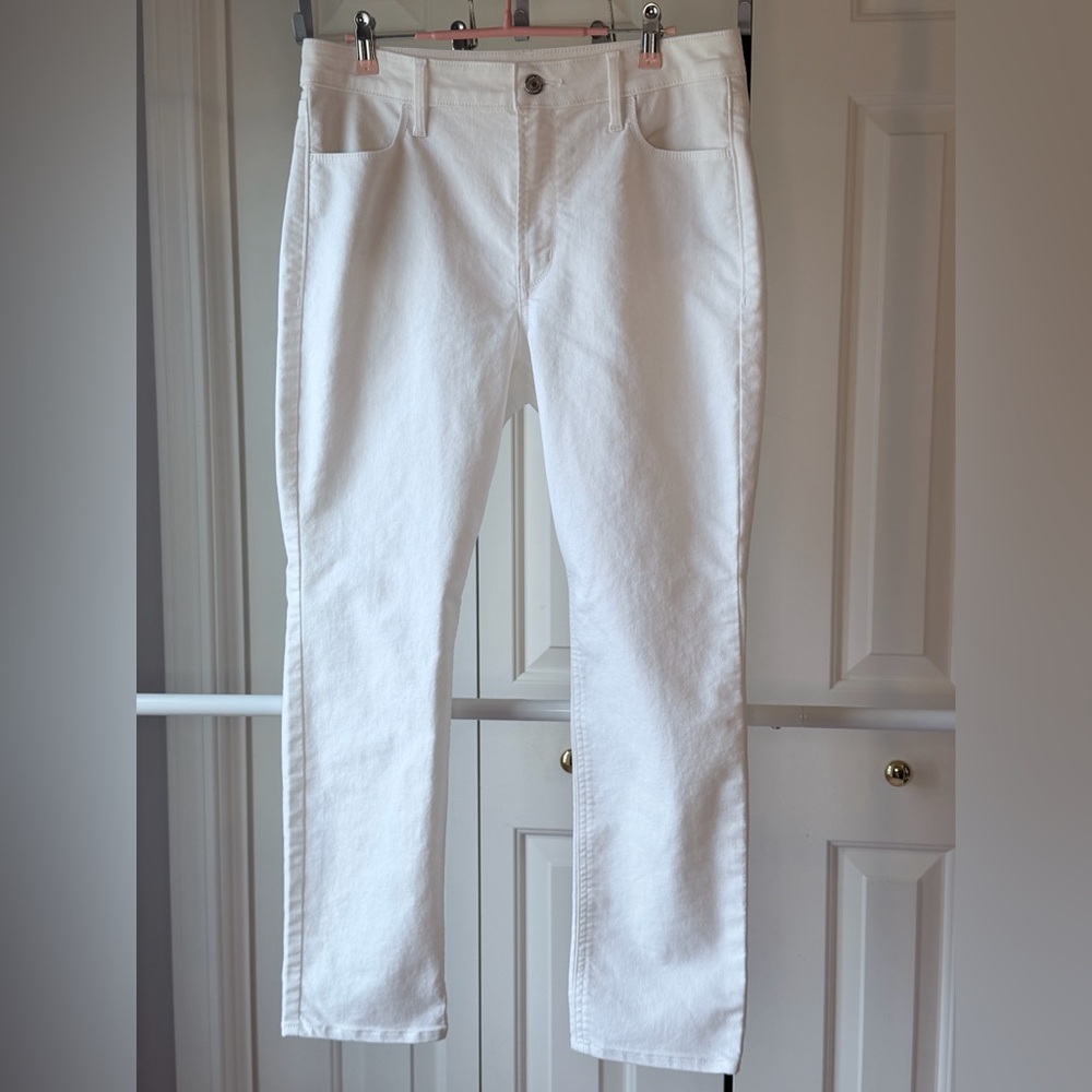 Old Navy High-Rise White Jeans